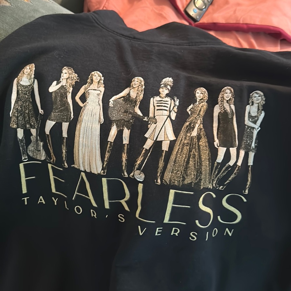 Taylor swift sweater